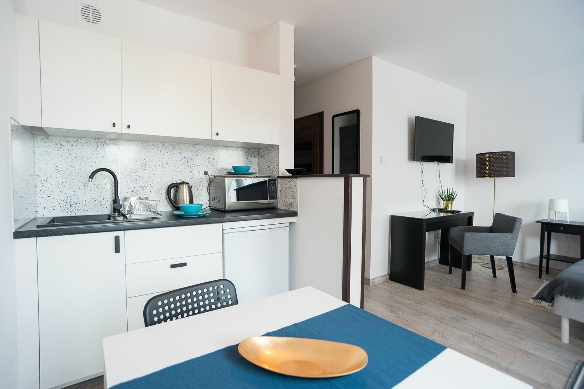 Rentplanet - Apartamenty Sandomierska 3 Cracovie Extérieur photo